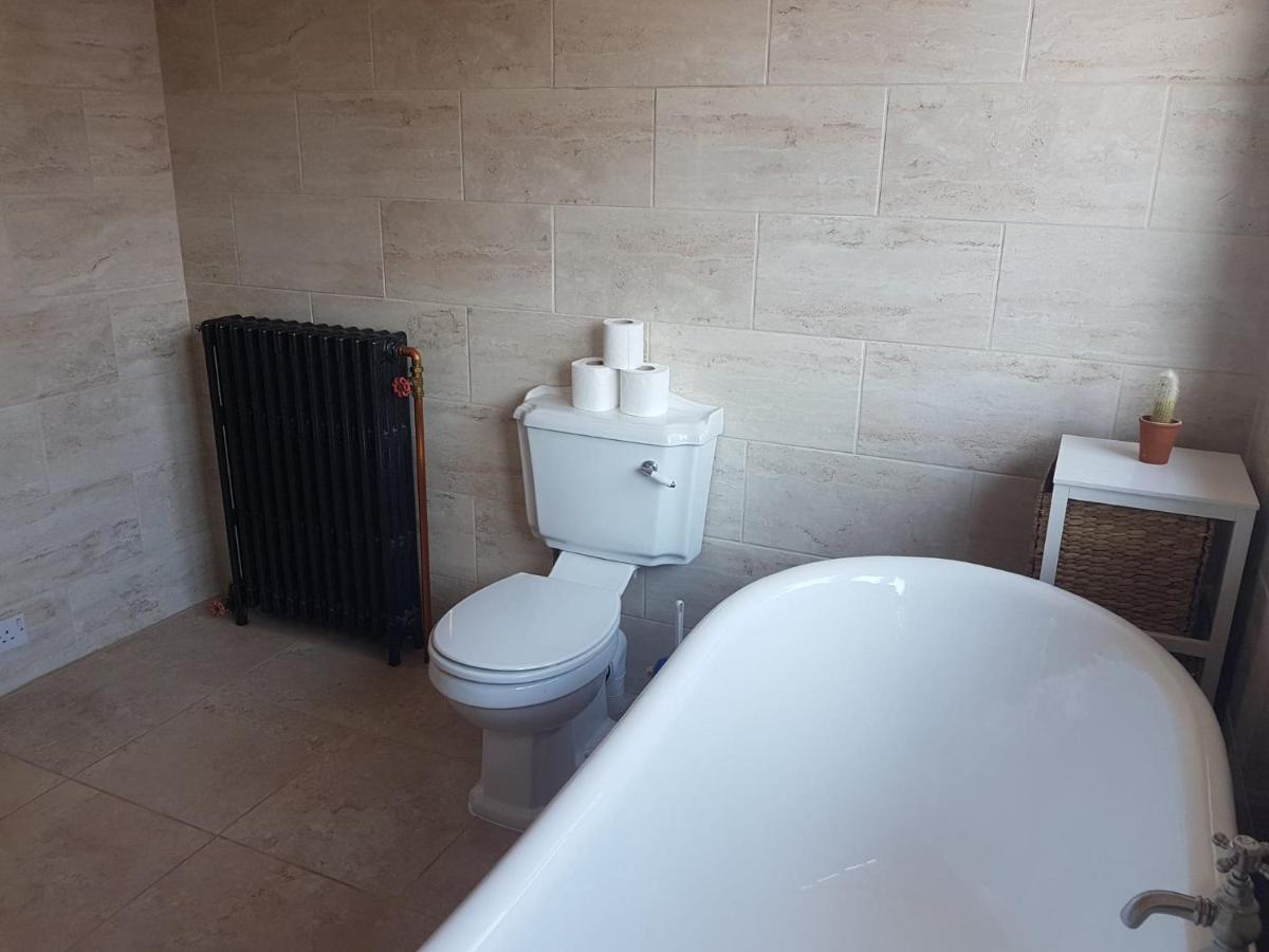 Thorncroft B&B - Adults Only Фламбъро Екстериор снимка